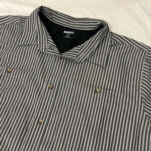 KingSize Mens Short Sleeve Button Up Gray Striped Casual Shirt EUC 2XL Big